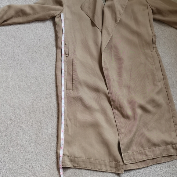 Babaton Maximo Trench Coat - Picture 8 of 8